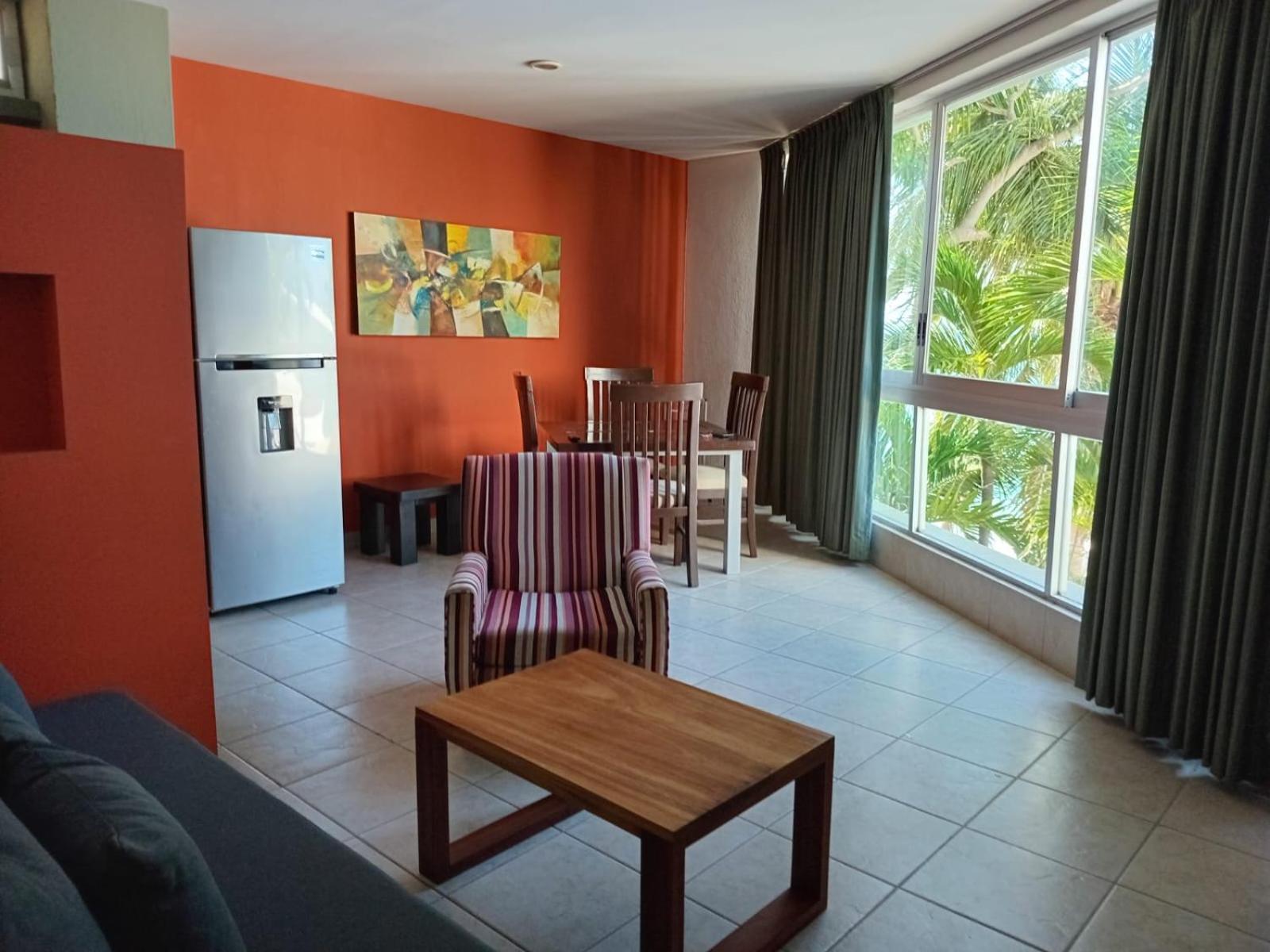 Banderas Suites 布塞里亚斯 外观 照片