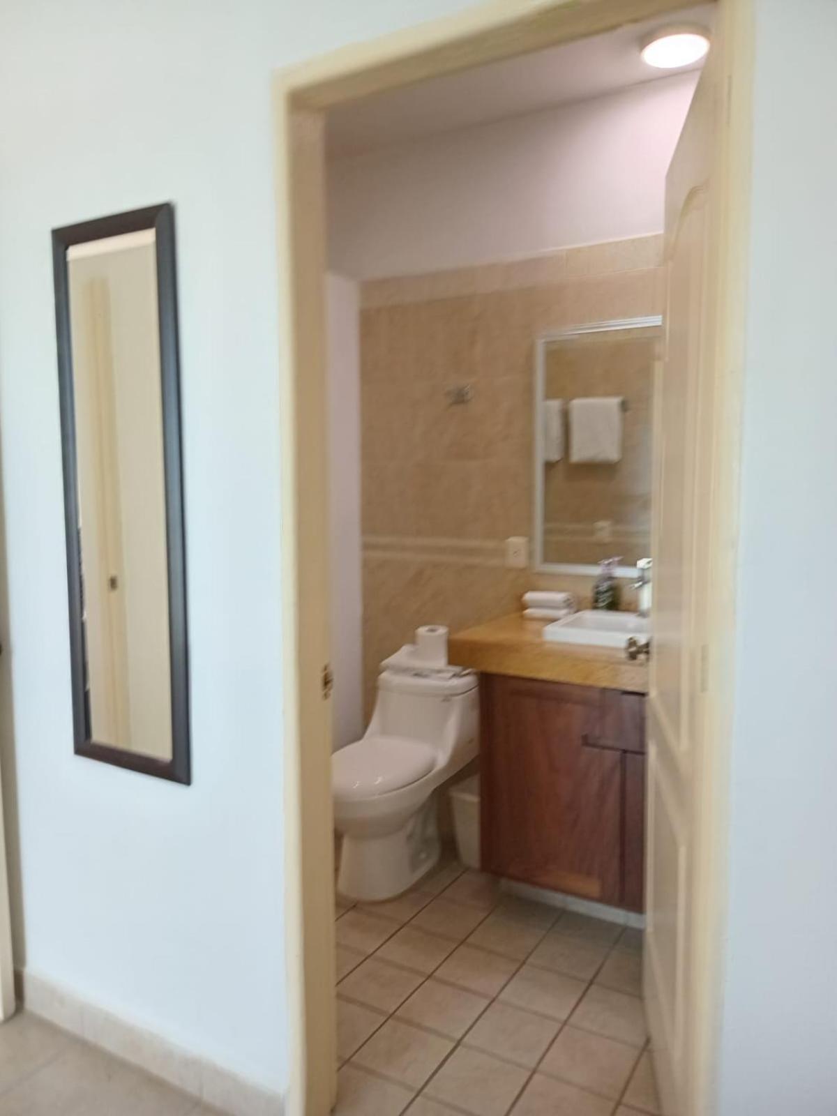 Banderas Suites 布塞里亚斯 外观 照片
